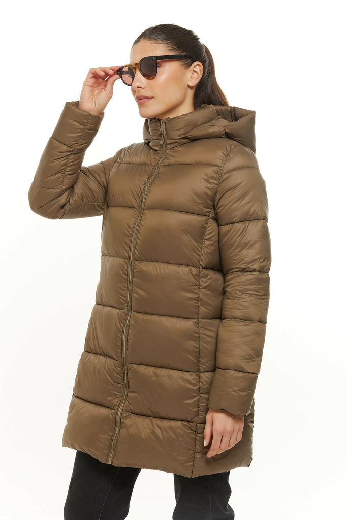Campera ultraliviana CL221731 en internet
