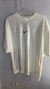 Camiseta Oversized Nike Swoosh Centro Off White