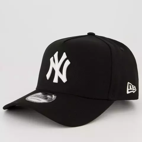 Boné New Era 9FORTY Preto logo branca N119 - comprar online