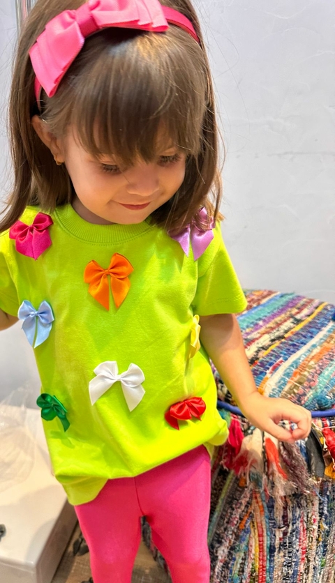 T-shirt Laços Cetim