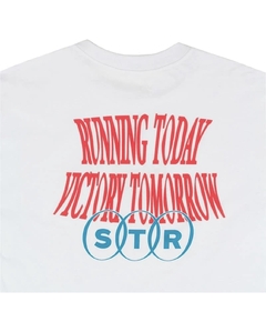 Camiseta Stranger Oversized Winning Tomorrow (Branca)