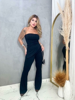 CALÇA FLARE CANELADA