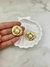 Brinco dourado com pérola bijuteria - comprar online