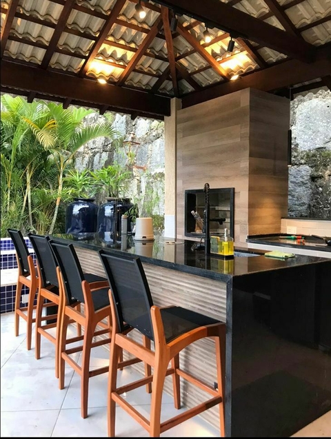 Banqueta Peroba rosa em tela ou fibra