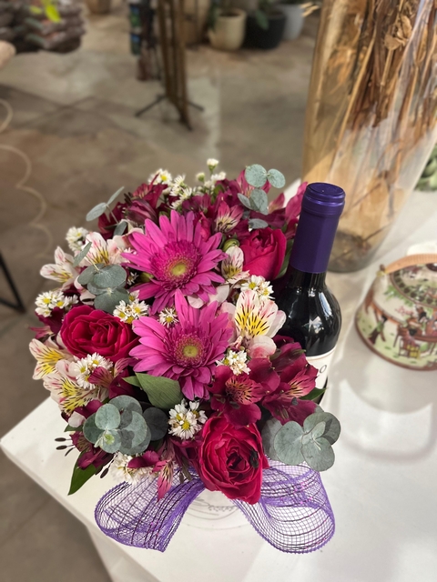 Box flores + vinho