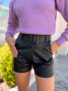 SHORTS DE COURO
