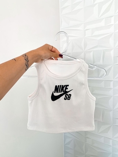 CROPPED DA NIKE - comprar online