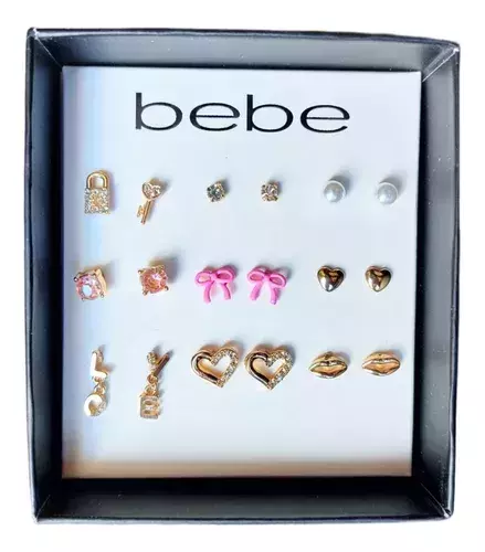 BEBE CAJA DE REGALO SET 9 ARETES EDICION LUCHA CONTRA EL CANCER MOÑO ROSA