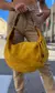 BOLSA SEMINUEVA ONATAH LOUIS VUITTON COLOR AMARILLO - LASBUENASIDEAS.COM