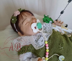 BEBÊ REBORN APRIL MENINA Olhos Fechados na internet