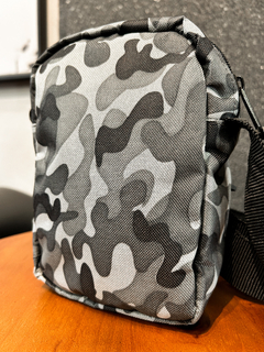 SHOULDER BAG CAMUFLADA TRIP SIDE - loja online