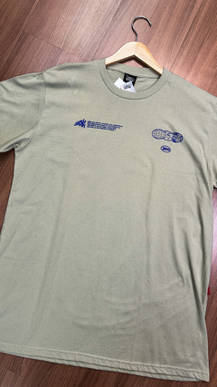 CAMISETA 3931 BEGE CHRONIC - comprar online