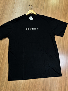 CAMISETA 3758 PRETA CHRONIC na internet