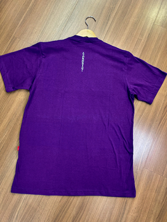 CAMISETA 4213 ROXA CHRONIC na internet