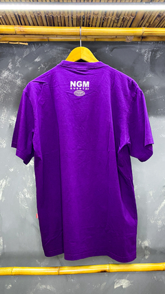 CAMISETA 3875 ROXA CHRONIC na internet