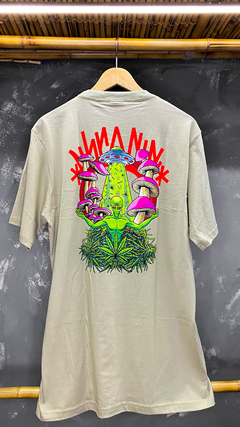 CAMISETA 4013 BEGE CHRONIC na internet