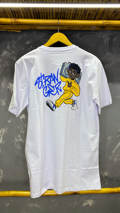 CAMISETA HIP HOP BREAK BRANCA STRANGER na internet