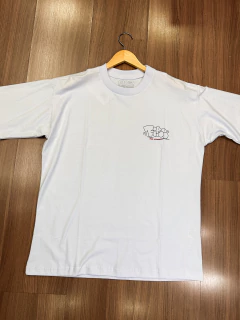 CAMISETA OVERSIZED AROUND THE CITY BRANCA FIRE APPAREL na internet