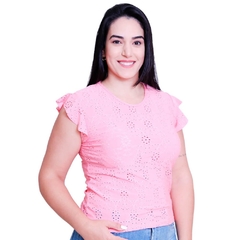 Camiseta Feminina Rosa Básica Laise Confortável e Elegante com Manga Curta e Gola Redonda