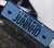 Placas de aluminio fundo azul