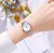 Relógio de quartzo com pulseira de couro para mulheres, moda feminina, mostrado - comprar online