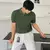 Polo Jacquard de malha masculina, camisa casual listra, decote em v, monocromática