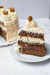 Torta de chocolate y nuez en internet