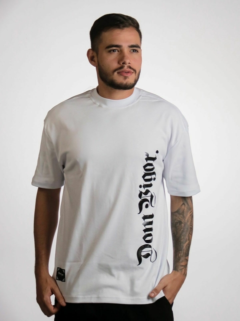Camiseta Oversized Dom Vigor