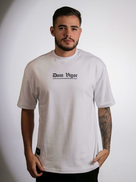 Camiseta Oversized Dom Vigor