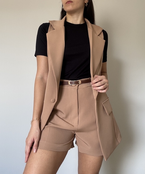 Short Alfaiataria Mocha Mousse - comprar online