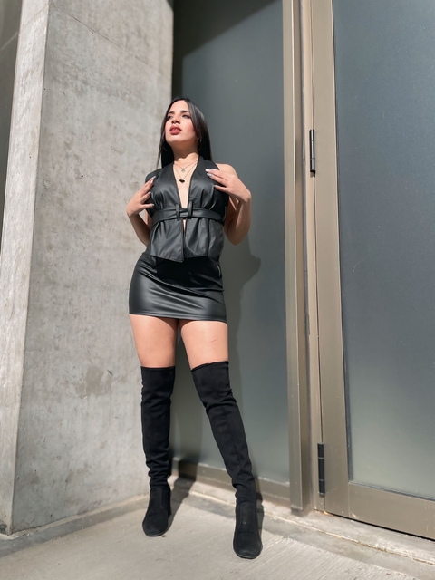 Pollera cuerina básica