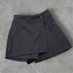 Short pollera sastrero botón