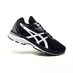 Imagem do Tênis Asics Revelation