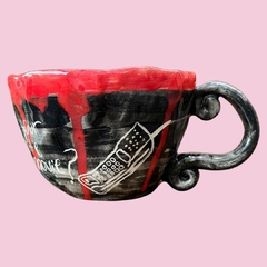 TAZA SCREAM en internet
