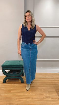 Saia jeans longa Sara - Saia Jeans com fenda - Saia Jeans longa com fenda na frete