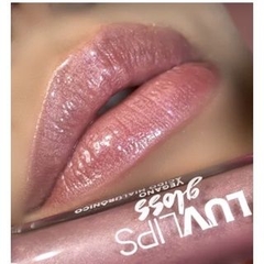 Gloss Labial LuvBeauty na internet