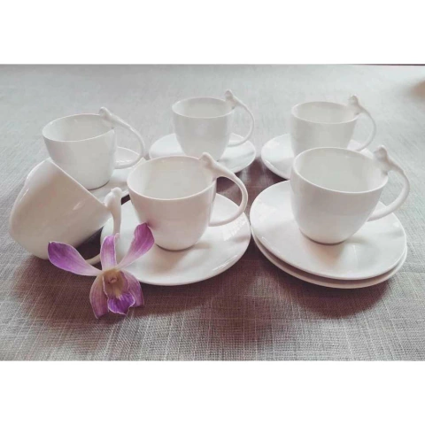 JOGO C/ 6 XÍCARAS DE CAFE PORCELANA BIRDS C/ PIRES