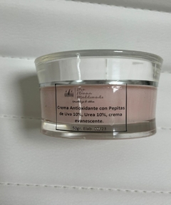 Crema Antioxidante con pepitas de Uva