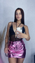 Saia rosa metalizada na internet