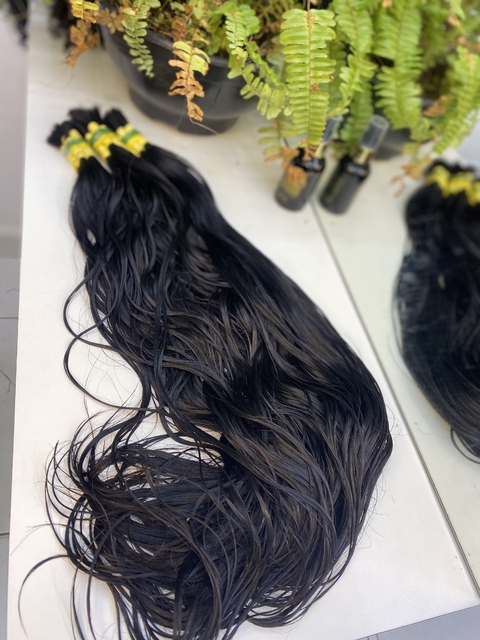Cabelo brasileiro ondulado 65/68 centímetros