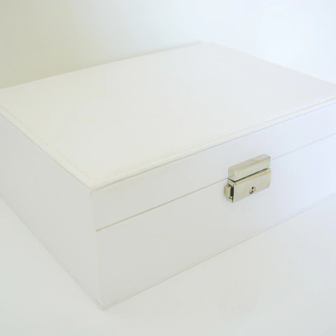 Porta Joias Branco M