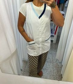 Poncho Crisantemo - Todo Uniformes
