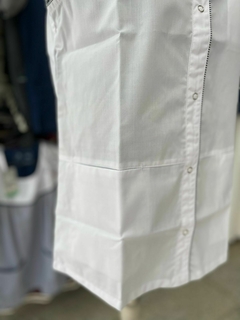 Poncho Lirio blanco - tienda online