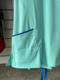 Casaca con spandex y vivos en internet