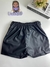 Shorts/saia Couro fake - Juvenil na internet