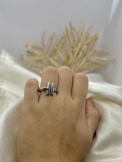 Anel Prata em T Aberto Regulável