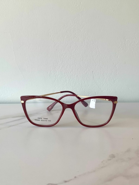 Armação de Grau Vermelho Modelo Gatinho