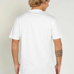 Camiseta quiksilver locked up na internet