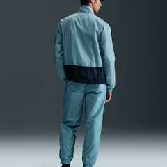 Agasalho Nike Club Woven Masculino - loja online