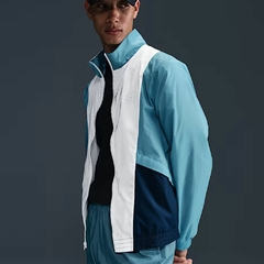 Agasalho Nike Club Woven Masculino na internet